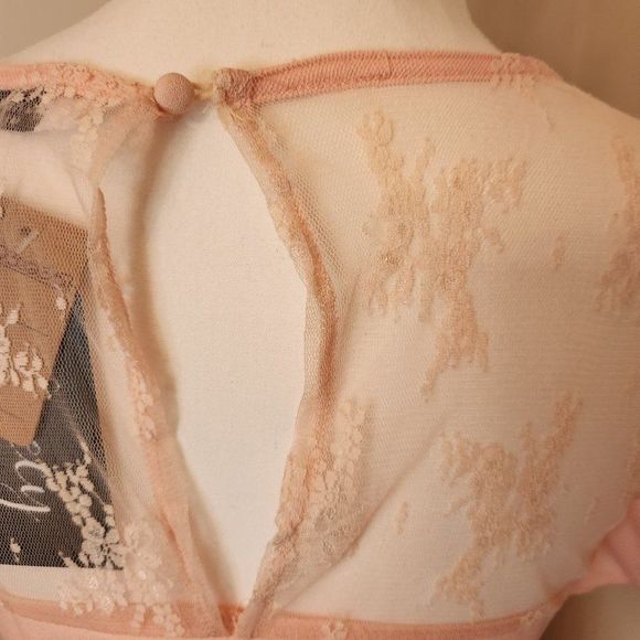 Peach Runway Paris Shift Dress - Picture 10 of 12